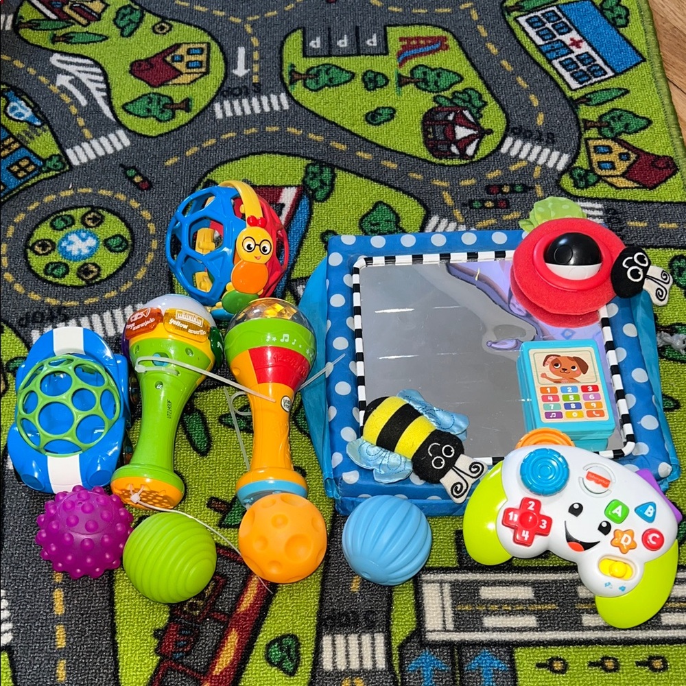 Colorful Kids Toy Set with Mirror and Rattle